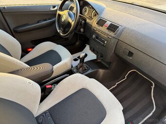 Škoda Fabia 1.9 TDI RS (PÔVODNÝ STAV) - 12