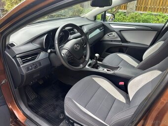 Toyota Avensis 2.0D D4D 105KW - 12