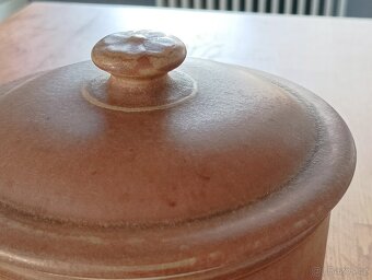 KAMENINOVÝ STOLNÍ HRNEC NA ZBYTKY Z JÍDLA RHODA CERAM - 12