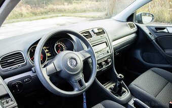 Volkswagen Golf 1.4 59kW M5 MODEL 2010 - 12