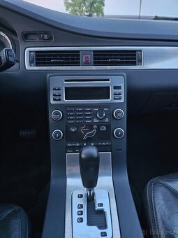 Volvo XC70 D5 AWD - 12