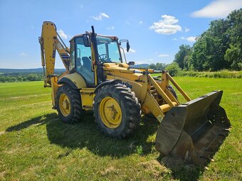 Komatsu  WB97S Závada Pojezdu+1x Bagr na díly v ceně - 12