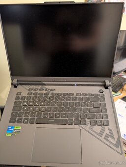 Herní notebook ASUS ROG Strix G16 [i7-13650HX / RTX 4080] - 12