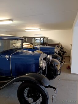 Ford Model A Tudor rok 1930 - 12