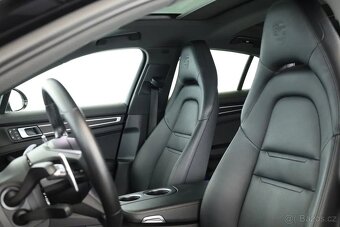 Porsche Panamera - 12