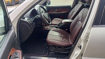 SSANGYONG REXTON RX 220e-Xdi 7 míst 2018 perfektní - 12