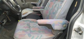 VW MULTIVAN T4 2,5TDi75kw,rv4/2000,7míst,2.MAJ,ALU,ZAHRADKA - 12