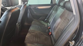Volkswagen Passat B7 2.0 Tdi 103 KW DSG HIGHLINE JEN 167tkm - 12