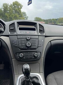 Opel Insignia 2.0cdti 81kw, nová STK - 12