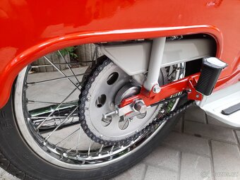 Jawa 20 Pionýr - 12
