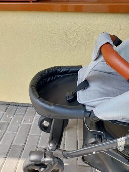 Kočárek Tudore Forester - 12