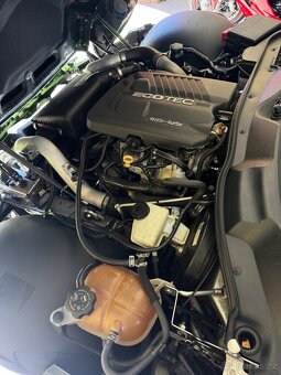 Opel Gt 2.0 16V Turbo po Go motoru - 12