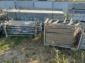 SLEVA - Stěnové bednění DOKA Framax 3,3m - 12