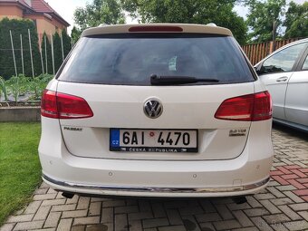 Volkswagen Passat Combi 2.0 TDI 125 kW 4Motion Automat – 20 - 12