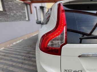 Volvo XC60 D4 2015 - 12