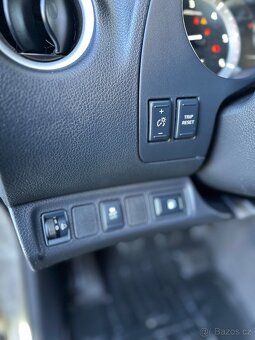 Nissan Navara DoubleCab dCi 140KW Tekna 6st.Manual - 12