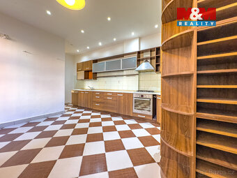 Prodej bytu 4+1, 119 m², Ostrava, ul. Veleslavínova - 12