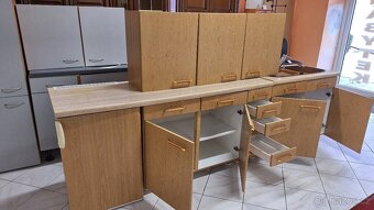 Kuchyňská linka - 12