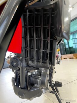 Aprilia SX 125 2019 - 12