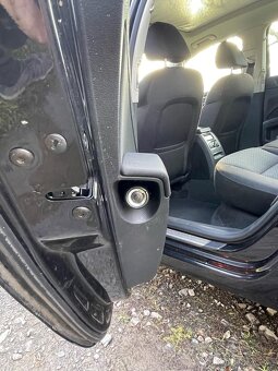 Škoda Superb 2 kombi  4x4 - 12