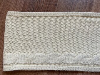 Nová dámská zimní šála ALPINE PRO - krémová, orig. balení - 12