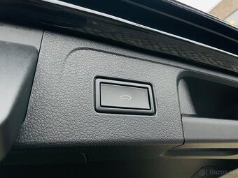 Volkswagen Passat 2.0TD 2019 AUT LED SENZORY VÝHŘEV SERVISKA - 12