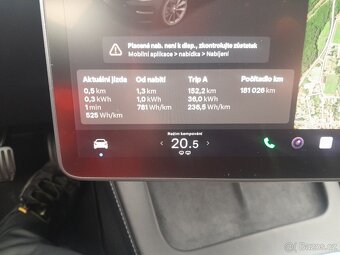 Tesla model 3 2021 Refresh - 12