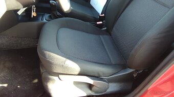 Škoda Fabia 1,2 Kombi, po STK - 12