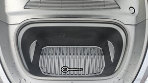 TESLA Y Long Range, Dual Motor, plná ZÁRUKA Ihned k odběru - 12