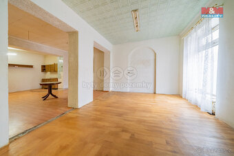 Prodej bytu 4+kk, 230 m², Aš, ul. Tovární - 12