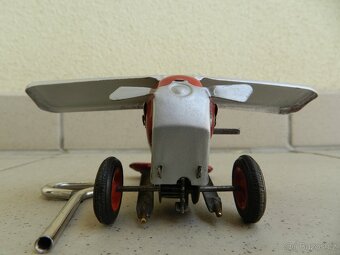 LETADLO AKROBAT - ITES ČSSR r. 1964 - 12
