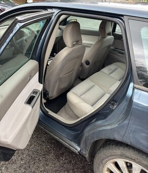 Volvo V50 2.0 D - 12