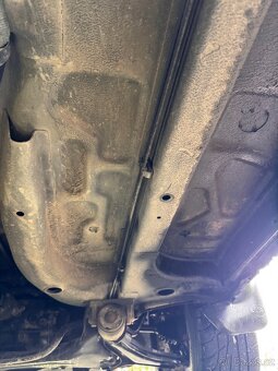 Land Rover Freelander - 12