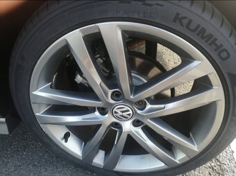 VW Golf 7 2015, R-line, 1,6 TDI 81 kw - 12