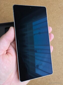 Samsung Galaxy S25 Ultra 256GB černý POUŽITO - 12