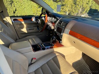 Volkswagen Touareg 3.0 TDI 165 kW 4x4 - 12