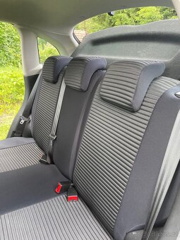 Auto- Citroen C3 - 12