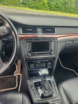 Škoda superb 2 tdi webasto Laurin & Klement - 12