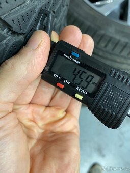 Set zimních pneu Nokian WR D4 na dojetí 165/60R15 - 12