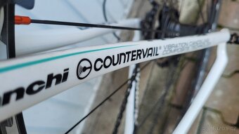 Italská raketa Bianchi Infinito CV - „Handmade in Italy” - 12