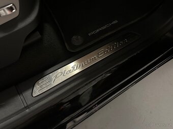 Porsche Cayenne 3.0 V6 PLATINUM EDITION 4x4 PANORAMA - 12