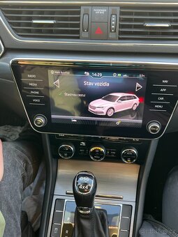 Škoda Superb 3 Combi 4x4 facelift virtual style - 12
