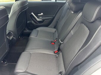 Mercedes Benz A 200, navi, LED, DigiCockpit, panorama - 12