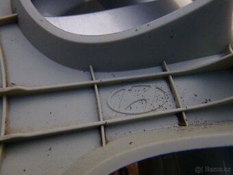 Plechové disky orig Kia Hyundai 5x114,3 6Jx15 ET46 - poklice - 12