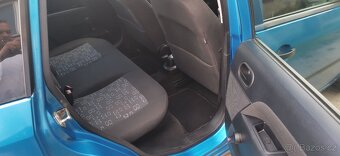 Prodám Ford fiesta 1.3 51 kW - 12