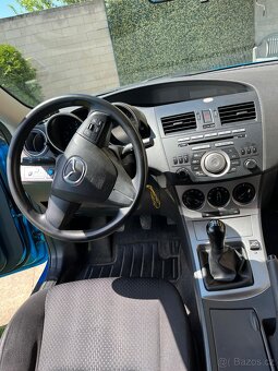 Mazda 3 - 12