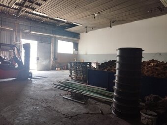 Pronájem skladových a výrobních prostor 300 m2, ev.č. 00183 - 12