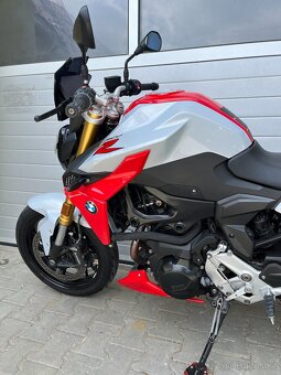 BMW F 900 R - 12