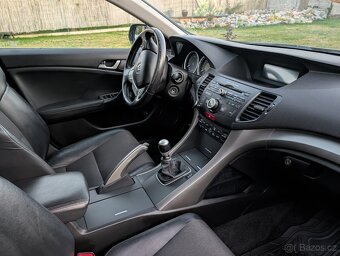 HONDA ACCORD TYPE S 2.4 I-VTEC - 12