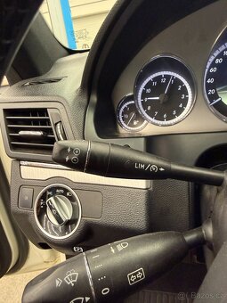Mercedes-Benz Třídy E 220 CDI - 12